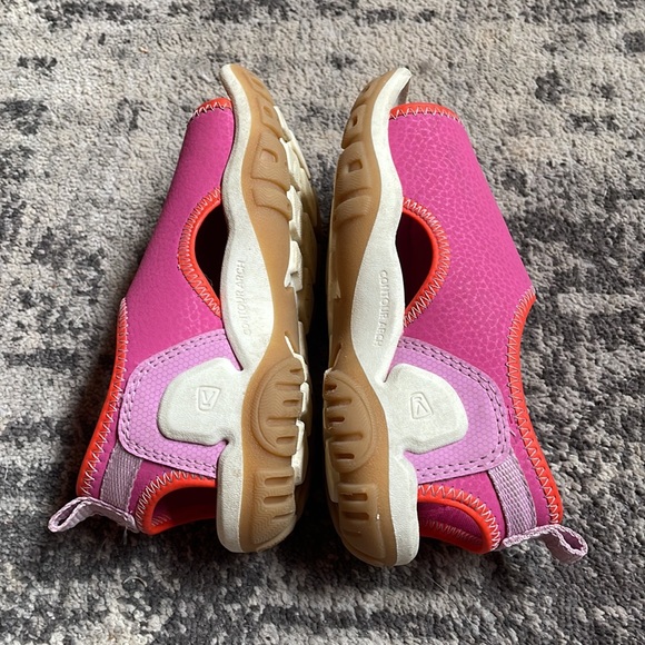 KEEN Knotch River water shoes 10 - Picture 3 of 12